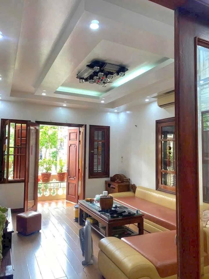 Nhà 4 tầng Đỗ Ngọc Du, Tân Bình 60m² giá 6.4 tỷ - Nhà đẹp, dân trí cao!