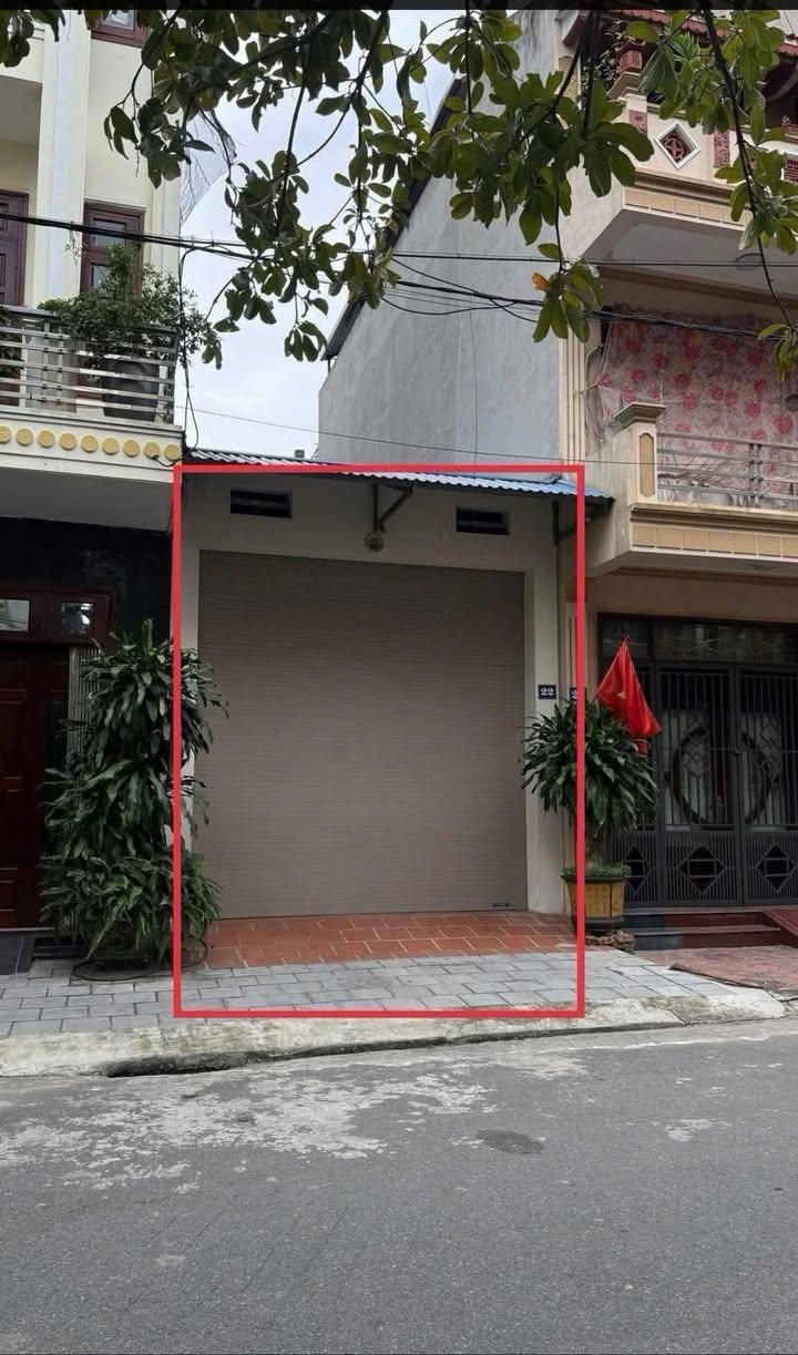 Nhà bán tại Huyện Việt Yên, 51m² giá 1.85 tỷ - Đường rộng, sổ đỏ chính chủ!