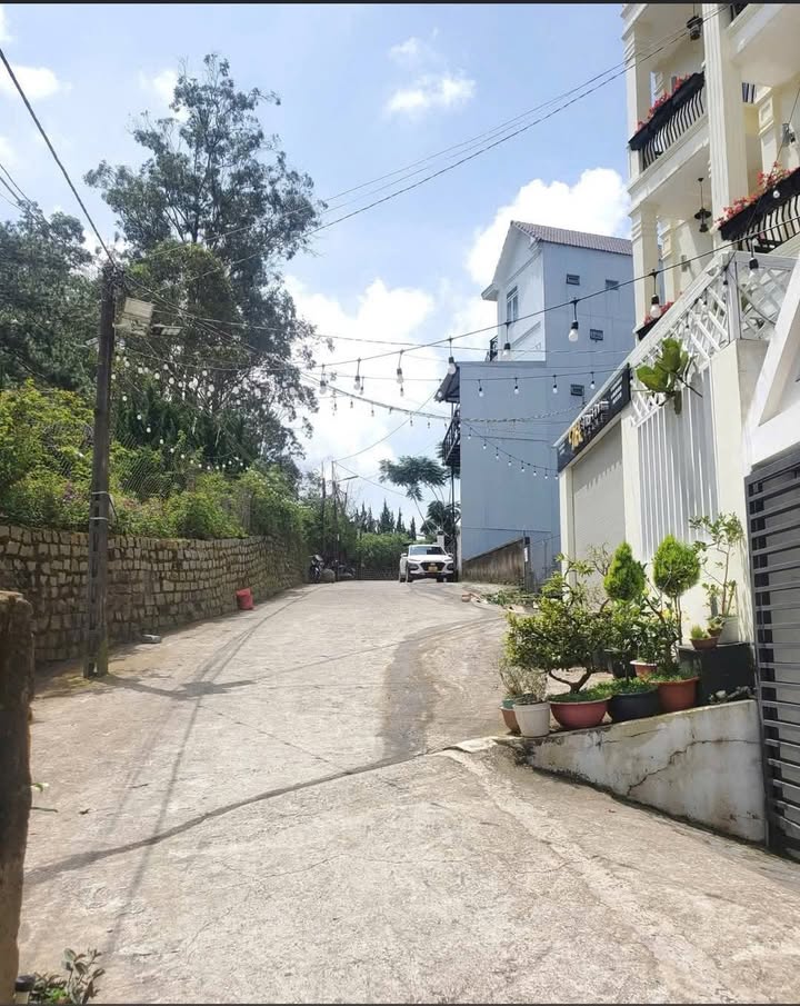 Đất nền ô tô Mai Hắc Đế, P.6, 68m² giá 5.8 tỷ - Sổ riêng, pháp lý rõ ràng!