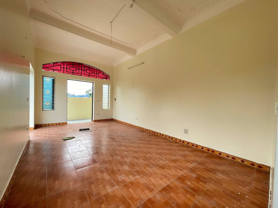 Nhà 2 tầng Câu Trung - An Quang 125m² giá chỉ 1 tỷ - Cơ hội sở hữu ngay!