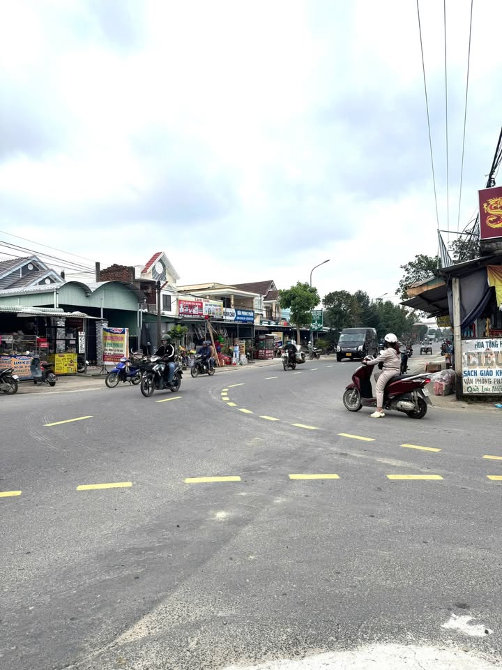 Đất nền Duy Phước 115m² giá thỏa thuận - Vị trí thuận lợi gần chợ!