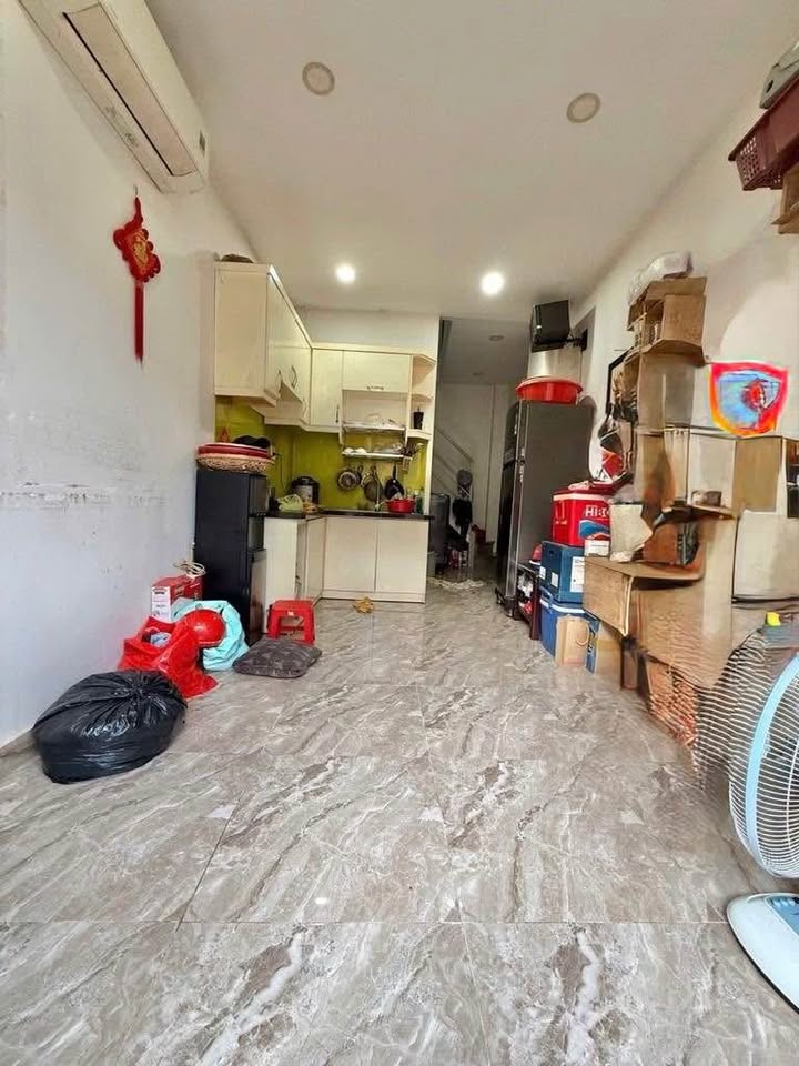 Nhà 2 Tầng Tại Tân Kỳ Tân Quý 24m² Giá 3.1 Tỷ - Vị Trí Đắc Địa Gần Đại Học