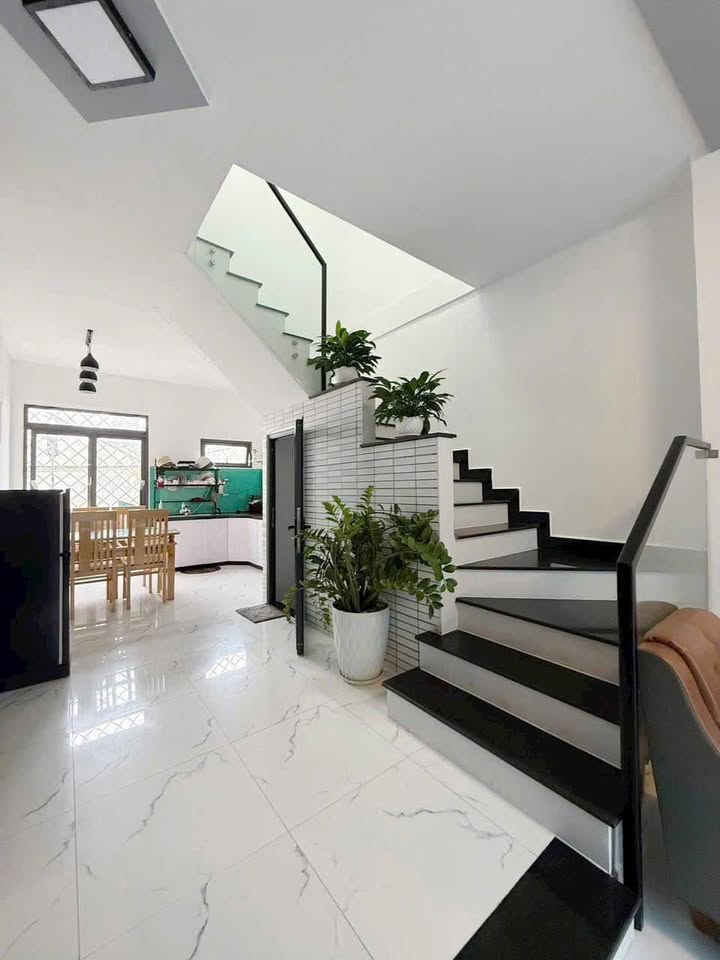 Nhà đẹp Đà Lạt 100m² giá 2.8 tỷ - Chính chủ bán gấp!