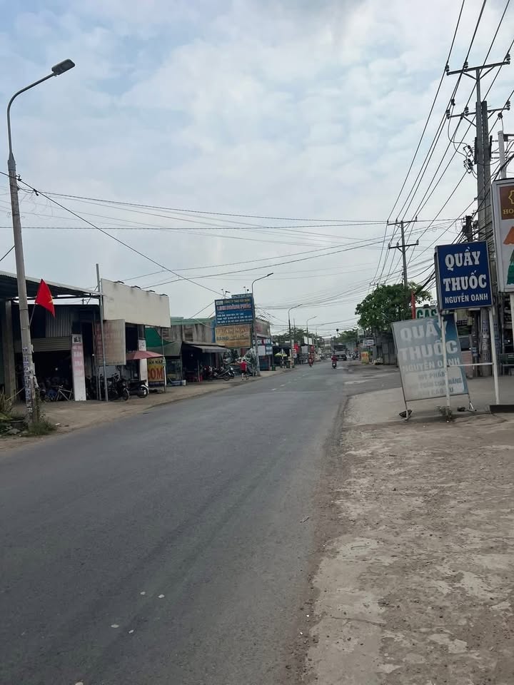 Nhà mặt tiền đường Phùng Hưng, xã An Viễn, 920m² giá 7 tỷ - Vị trí kinh doanh lý tưởng!