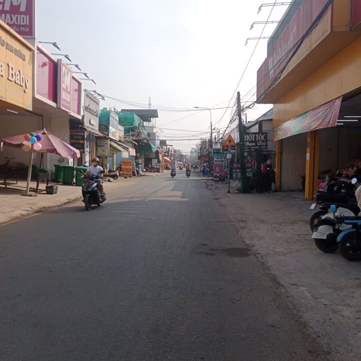 Nhà cấp 4 tại ấp Quảng Biên, Trảng Bom, 212m² - Hướng Đông đẹp hiếm!