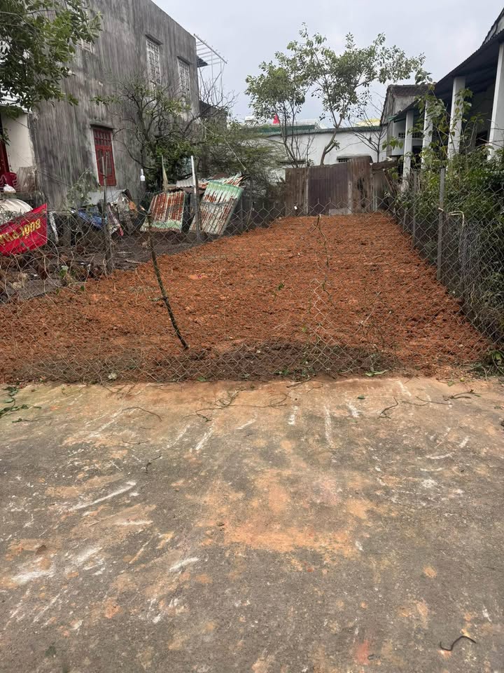 Đất nền hẻm 33 Lê Lợi, Quảng Ngãi 101m² - Đường ô tô thông thoáng!