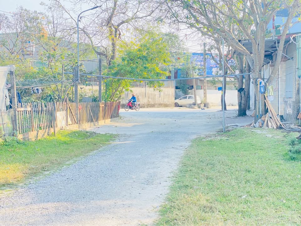 Đất nền Phường Hưng Đông, TP Vinh 80m² giá 3 tỷ - Vị trí đắc địa gần công viên!