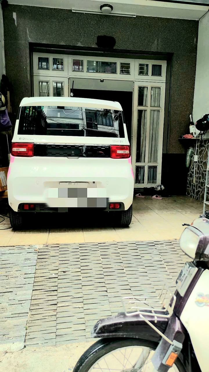 Nhà 4 tầng Nguyễn Văn Đậu 52m² giá 9 tỷ - Sổ hồng chính chủ, hoàn công đầy đủ!