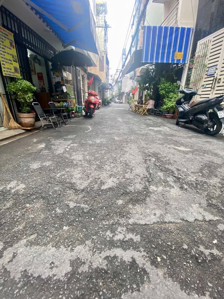 Đất Phú Nhuận 65m² giá 7 tỷ - Gần hẻm xe tải, xây dựng 5 tầng!