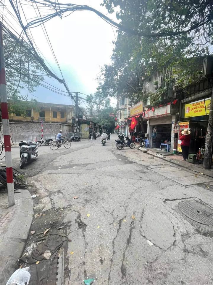 Đất mặt phố Vĩnh Phúc 92m² giá thỏa thuận - Lô góc ô tô tránh, kinh doanh tốt!