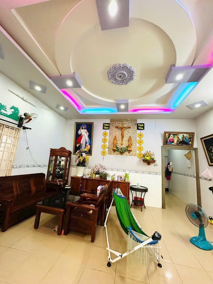 Nhà gác lửng phường Hố Nai Cũ 110m² giá 2.5 tỷ - Kiên cố, xây dựng tâm huyết!