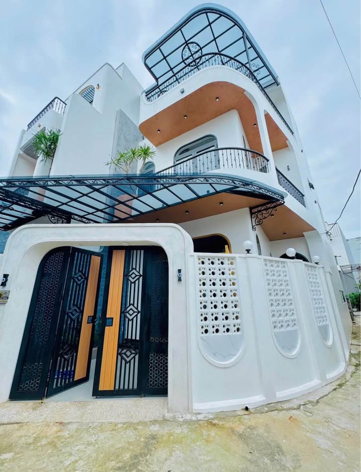 Nhà 3 tầng kiệt Nguyễn Như Hạnh 90m² giá 5.6 tỷ - View cầu vượt Ngã Ba Huế