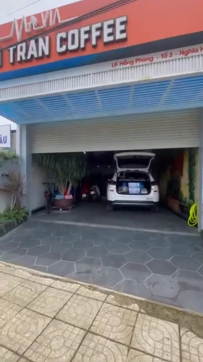 Nhà mặt tiền đường Lê Hồng Phong, Huyện Đức Trọng, 254m² giá 6.5 tỷ - Đầu tư kinh doanh sinh lời!