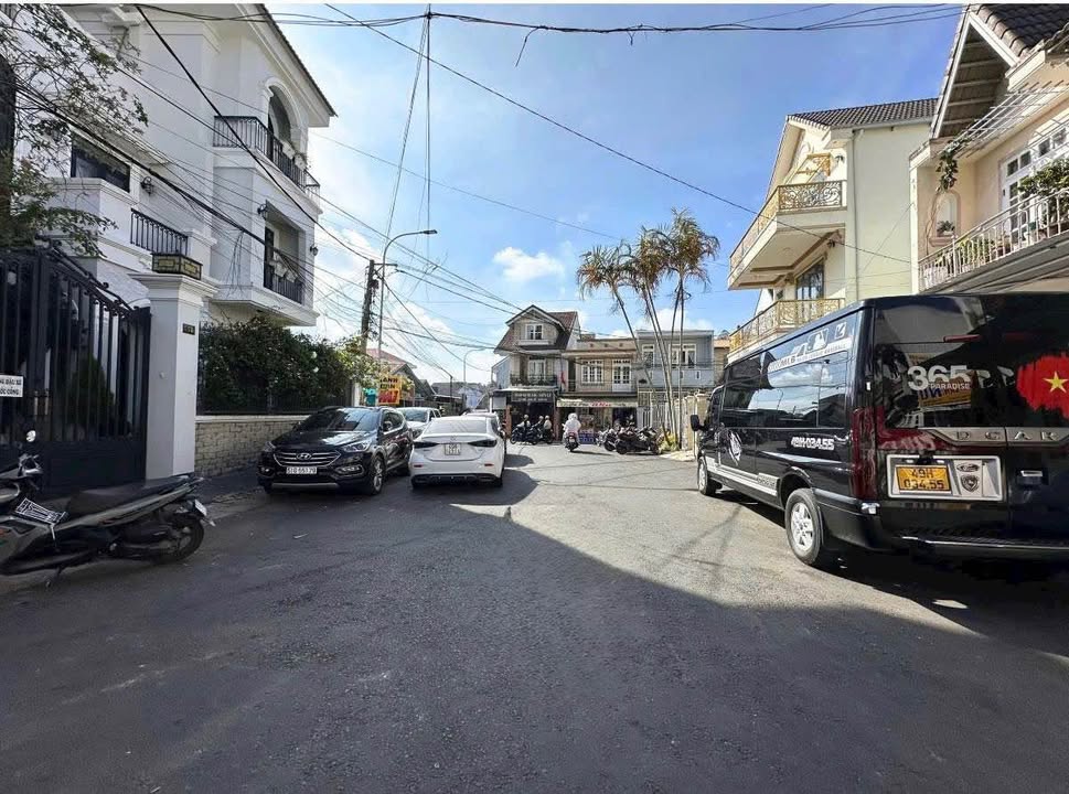 Đất kinh doanh đường Yersin, Đà Lạt 77m² giá 7.8 tỷ - Lợi nhuận cao từ vị trí đắc địa!