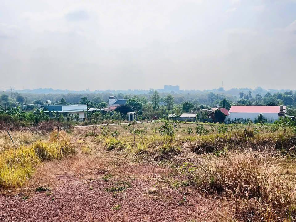 Đất nền Phường Tiến Thành, Đồng Xoài 180m² giá chỉ 424 triệu - Cơ hội đầu tư tuyệt vời!