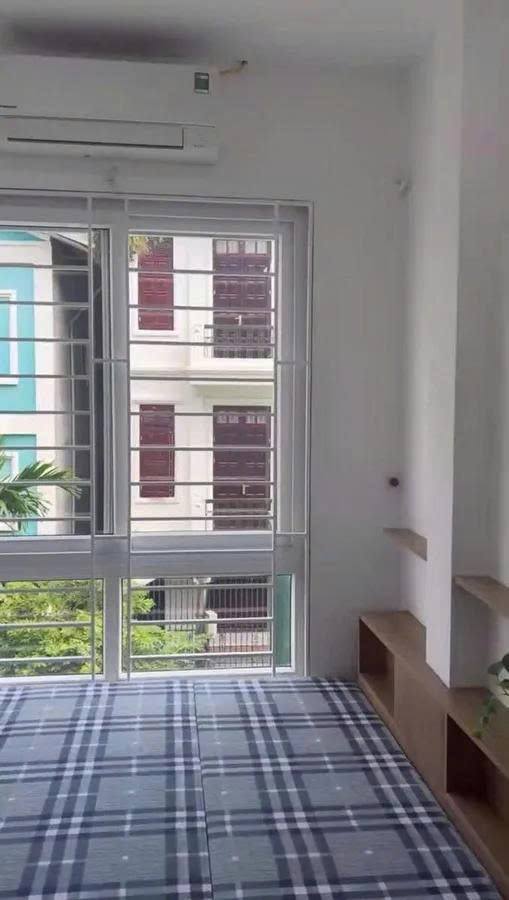 Nhà 5 tầng phố Xuân La Tây Hồ 70m² giá 14 tỷ - Ô tô đỗ cửa, đầu tư sinh lời cao!