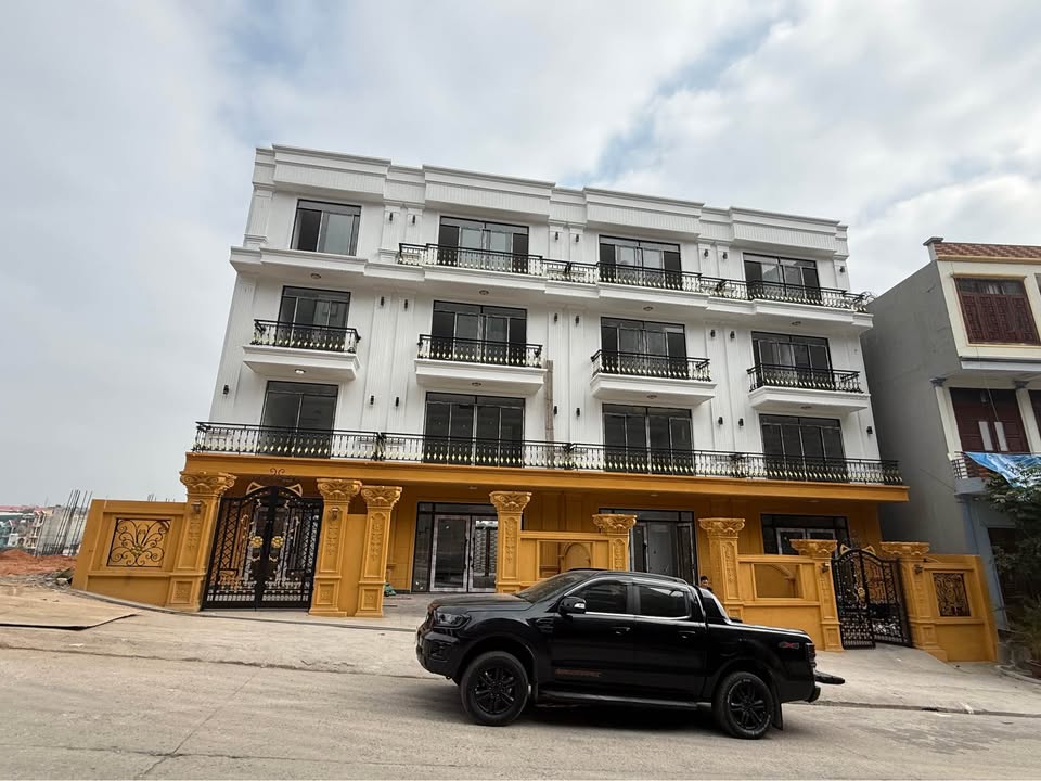 Nhà phố đẹp tại Cao Xanh, Hạ Long 53-81m² giá 5.5-6.8 tỷ - Sẵn sàng đón Tết!