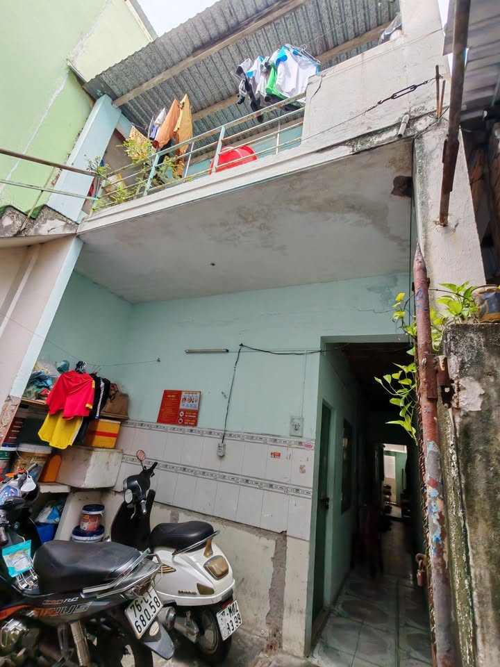 Dãy trọ 6 phòng Trần Đức Thảo, Hải Châu, 64m² giá 3.9 tỷ - Đầu tư sinh lời ổn định!