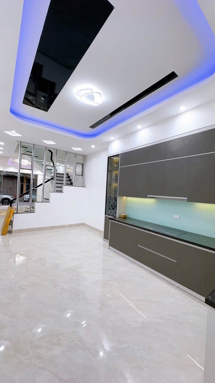 Nhà đẹp 3 tầng tại Phường Đông Hương, Thanh Hóa - Chỉ 5.85 tỷ!