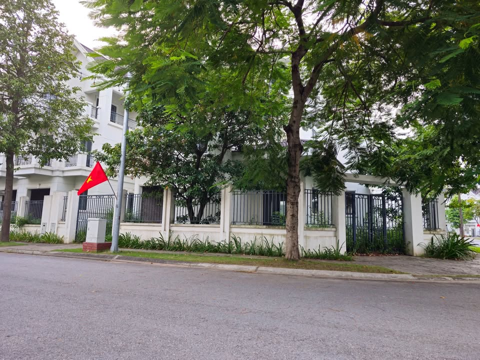 Biệt thự góc 2 mặt tiền Times Garden Vĩnh Yên 289m² giá chỉ 12 tỷ - Đầu tư sinh lời cao!