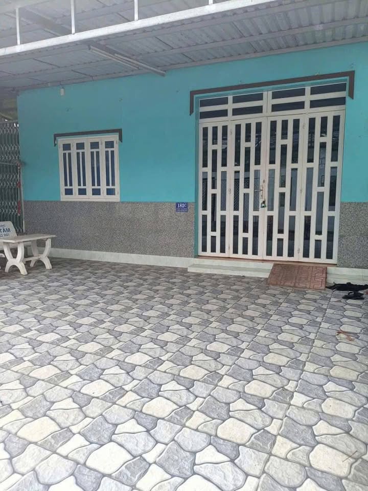 Nhà cho thuê Mỹ Thạnh An - TP Bến Tre 2PN giá 3.5 triệu - Không gian rộng rãi!