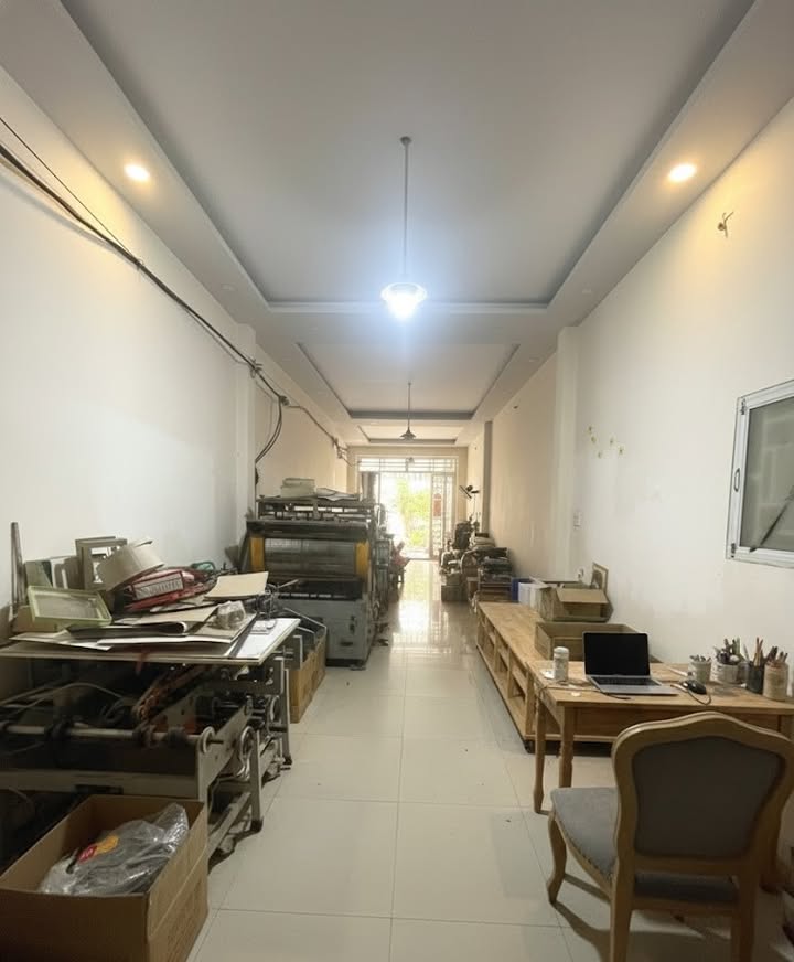 Nhà phố Gò Dầu, Tân Phú 100m² giá 6 tỷ - Vào ở ngay, hẻm xe hơi!