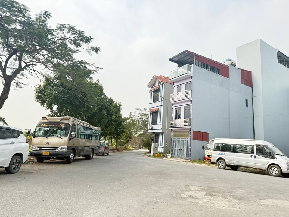 Đất mặt tiền kinh doanh Đường Lạc Thị, 40m² giá 7.8 tỷ - Đầu tư sinh lời ngay!