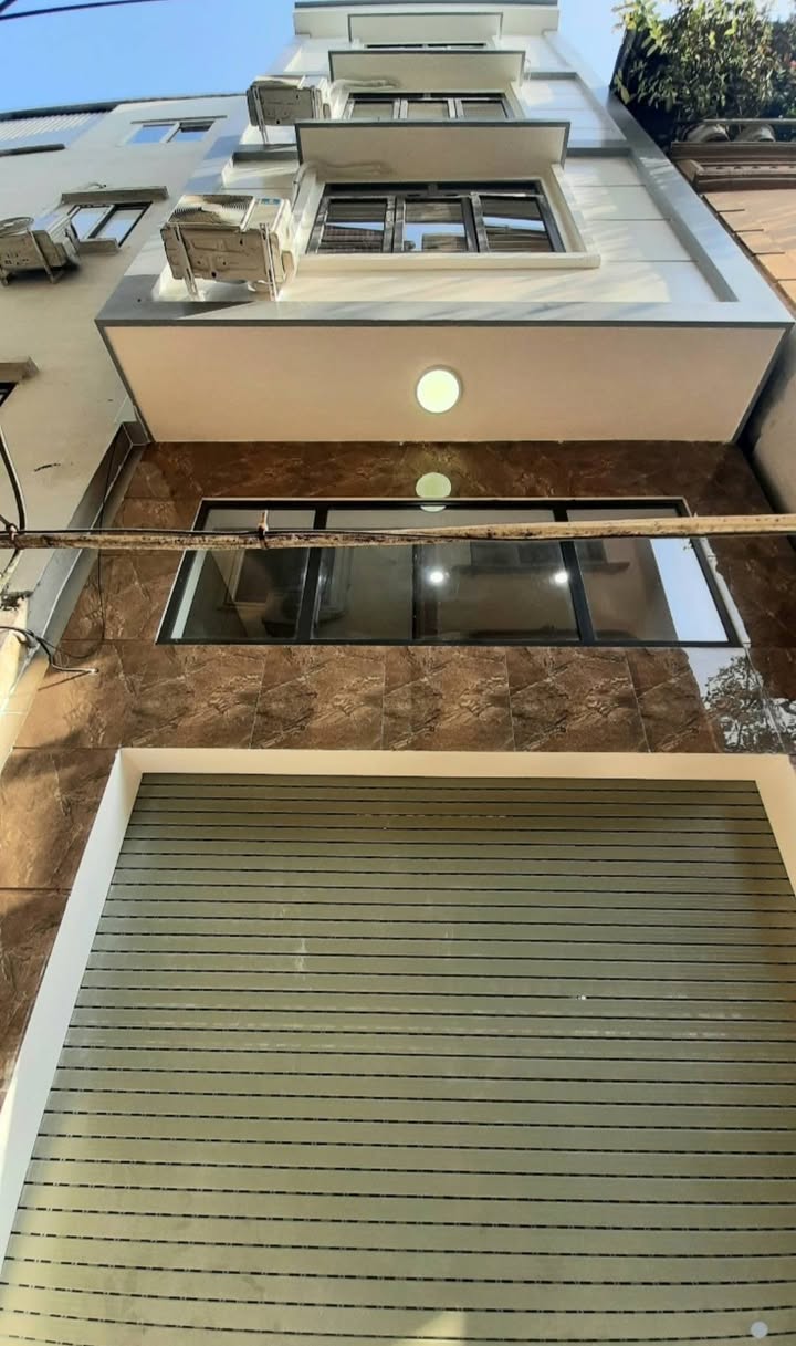 Nhà 5 tầng tại Ngọc Hồi, Thanh Trì 36m² giá 8 tỷ - Ô tô vào nhà, vị trí đắc địa!