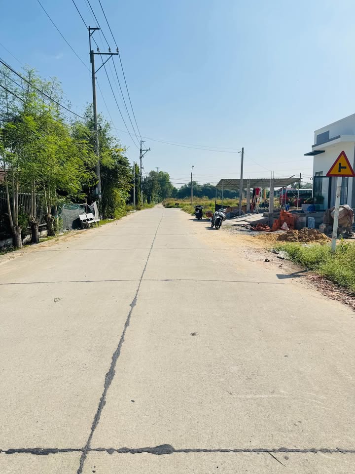 Đất nền Khu công nghiệp Tây Bắc Củ Chi 120m² giá 2 tỷ - Đầu tư sinh lời ngay!