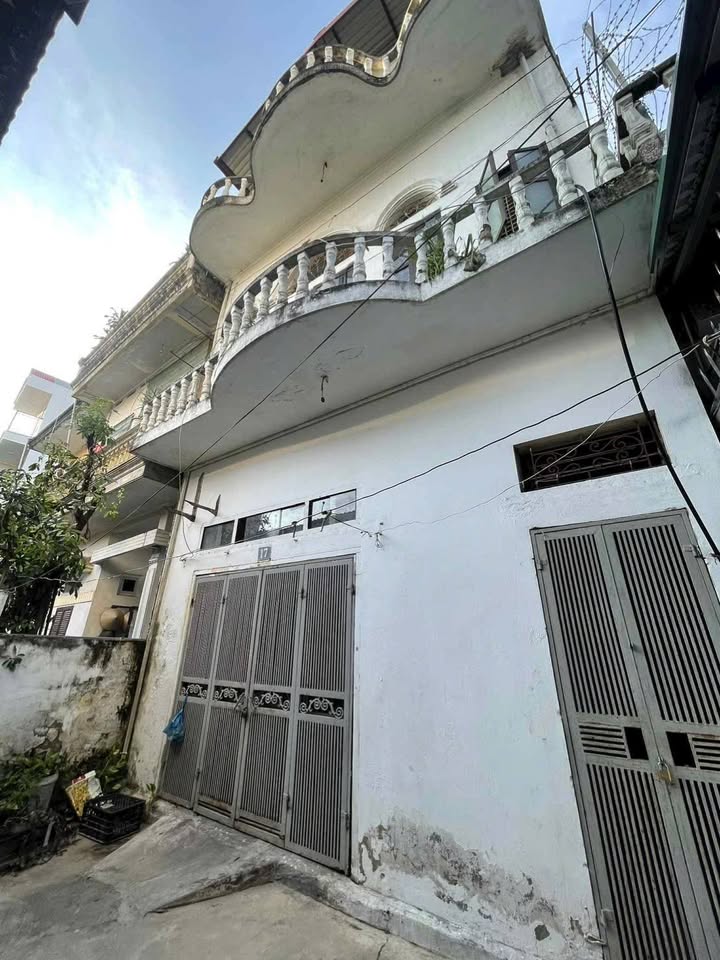 Nhà 3 tầng trung tâm chợ Que Hàn 83m² giá 5 tỷ - Đầu tư sinh lời ngay!