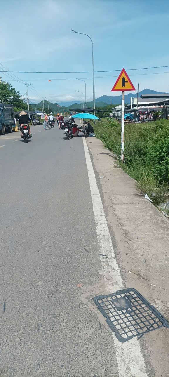 Đất nền Xuân Đồng, Diên Khánh 302m² giá 1 tỷ - Đầu đường liên thôn, kinh doanh sầm uất!