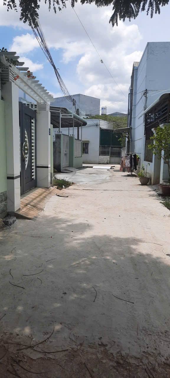 Nhà trệt mái Thái đẹp tại Xã Phong Nẫm 138m² giá 1.4 tỷ - Chính chủ bán gấp!