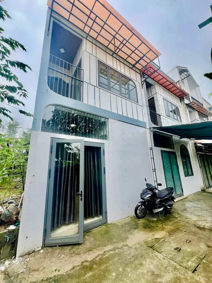 Nhà 2 tầng hẻm 289 Bùi Thị Xuân, 42m² giá 1.8 tỷ - Đầy đủ nội thất, ô tô vào tận nơi!