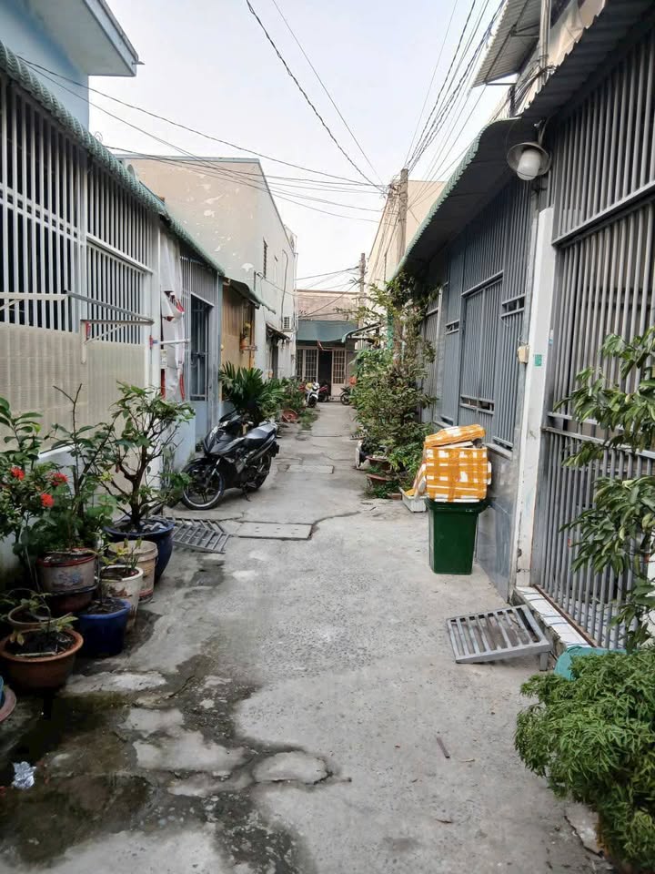 Nhà chính chủ bán gấp tại Phường 7, Quận 8 - Diện tích 58m² chỉ 2.2 tỷ!