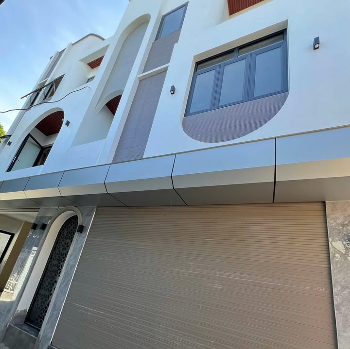 Nhà đẹp trung tâm Thọ Sơn, 51m² giá 3.5 tỷ - Sẵn sàng vào ở ngay!