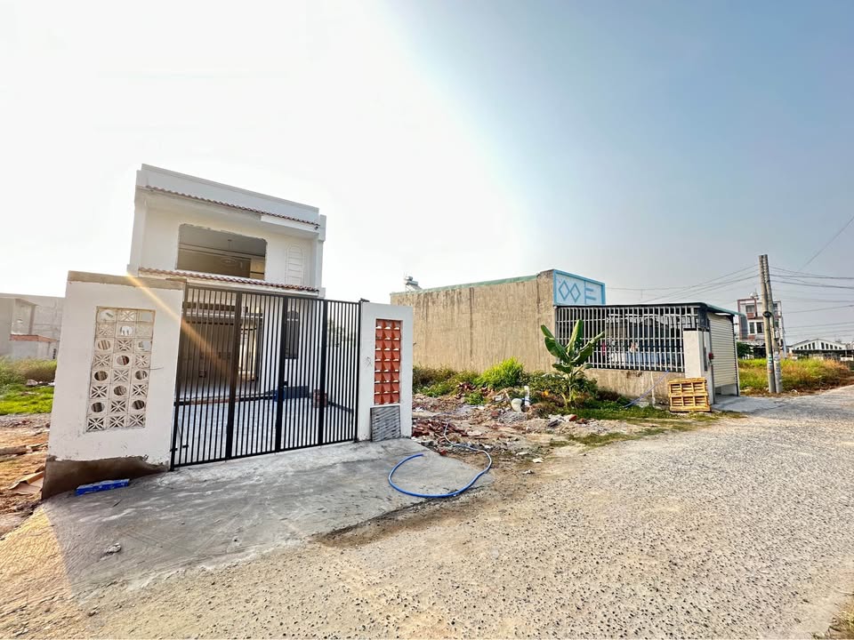 Nhà gác lửng 100m² Thị Vải, Mỹ Xuân giá chỉ 2 tỷ - Sổ hồng riêng