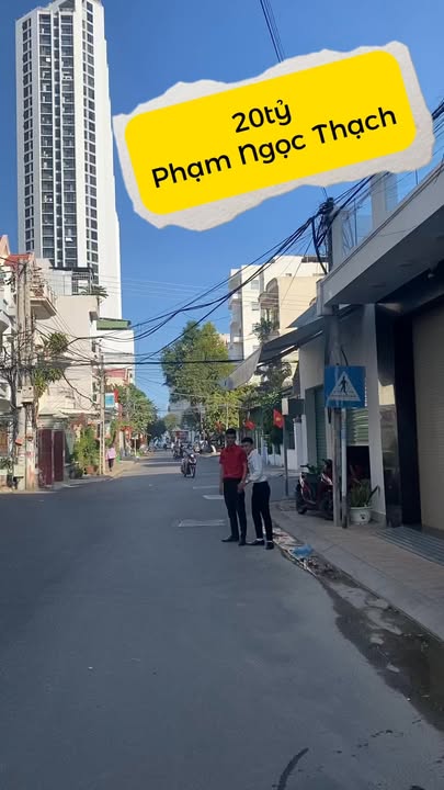 Bán nhà 7 tầng mặt tiền Phạm Ngọc Thạch, Nha Trang, 75m² giá chỉ 20 tỷ - Đầu tư sinh lời cao!