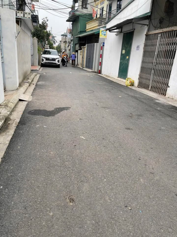 Đất nền Yên Viên, Phù Đổng 60m² giá 5 tỷ - Lô góc thoáng mát!