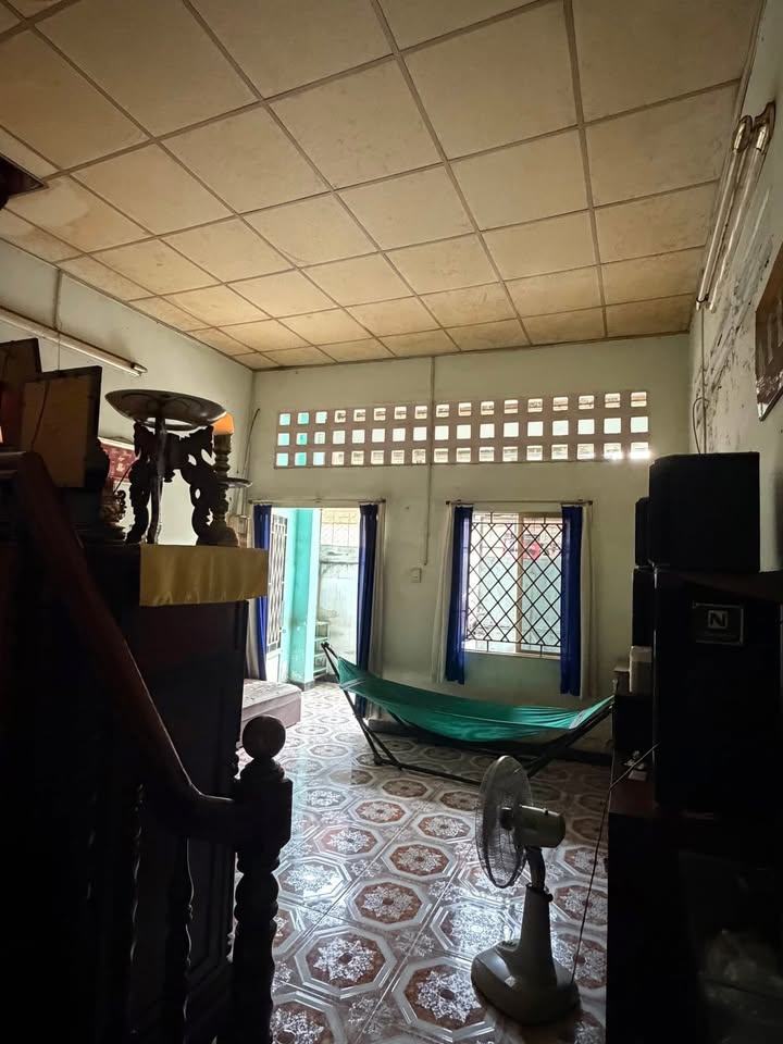 Nhà phố Gò Vấp 50m² giá 5.5 tỷ - Sổ đỏ pháp lý rõ ràng!