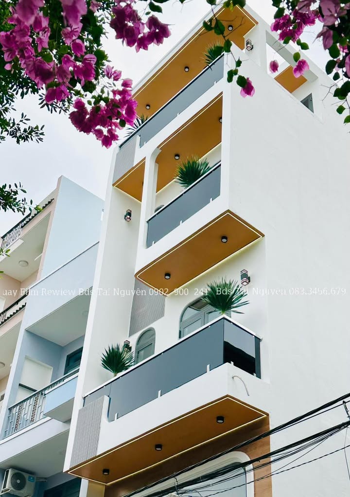 Nhà Bán Hẻm 7M Đường Bình Trị Đông, Quận Bình Tân - 60m² giá 8.95 tỷ - Full nội thất cao cấp!