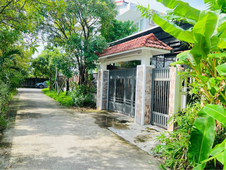 Đất mặt tiền Phạm Văn Đồng, TP Huế 121.5m² giá 2.5 tỷ - Đầu tư sinh lời lý tưởng!