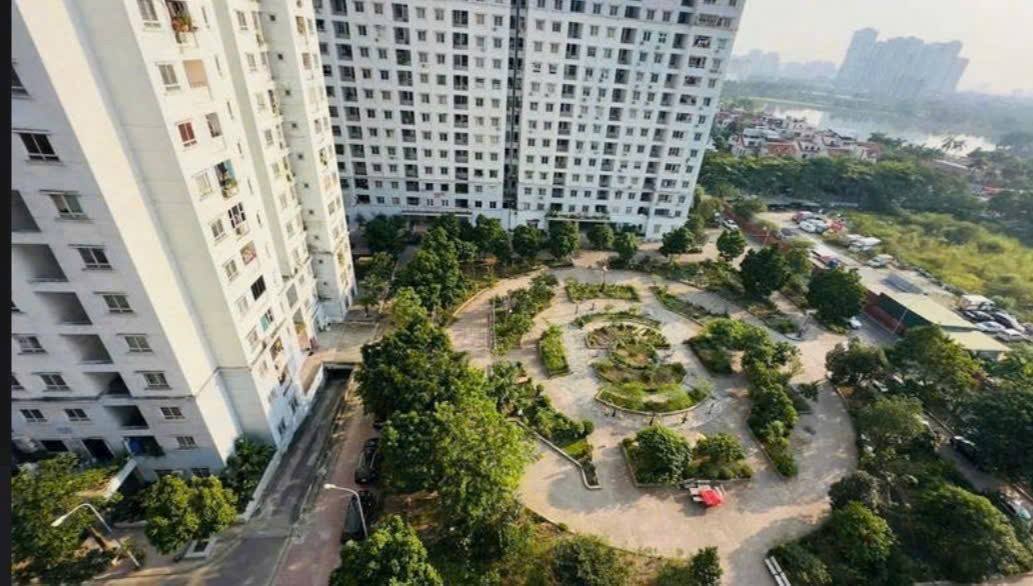 Chung cư Thành phố Giao Lưu Bắc Từ Liêm 76m² giá 6.1 tỷ - Cơ hội đầu tư hấp dẫn!