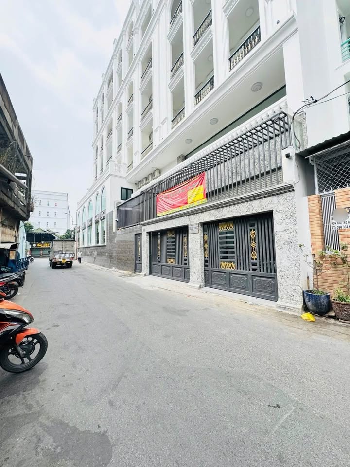 Mặt tiền hẻm kinh doanh Nguyễn Văn Luông, Quận 6, 68m² - Đầu tư sinh lời hấp dẫn!