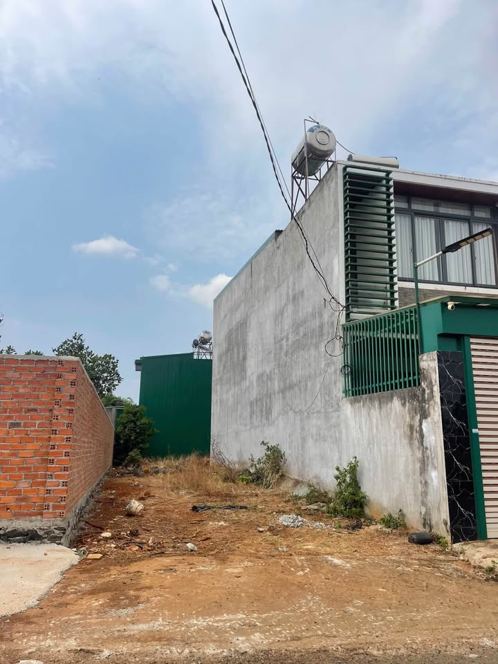 Đất mặt tiền đường Phạm Ngũ Lão, Buôn Ma Thuột 105m² giá 2.5 tỷ - Đầu tư sinh lời ngay!