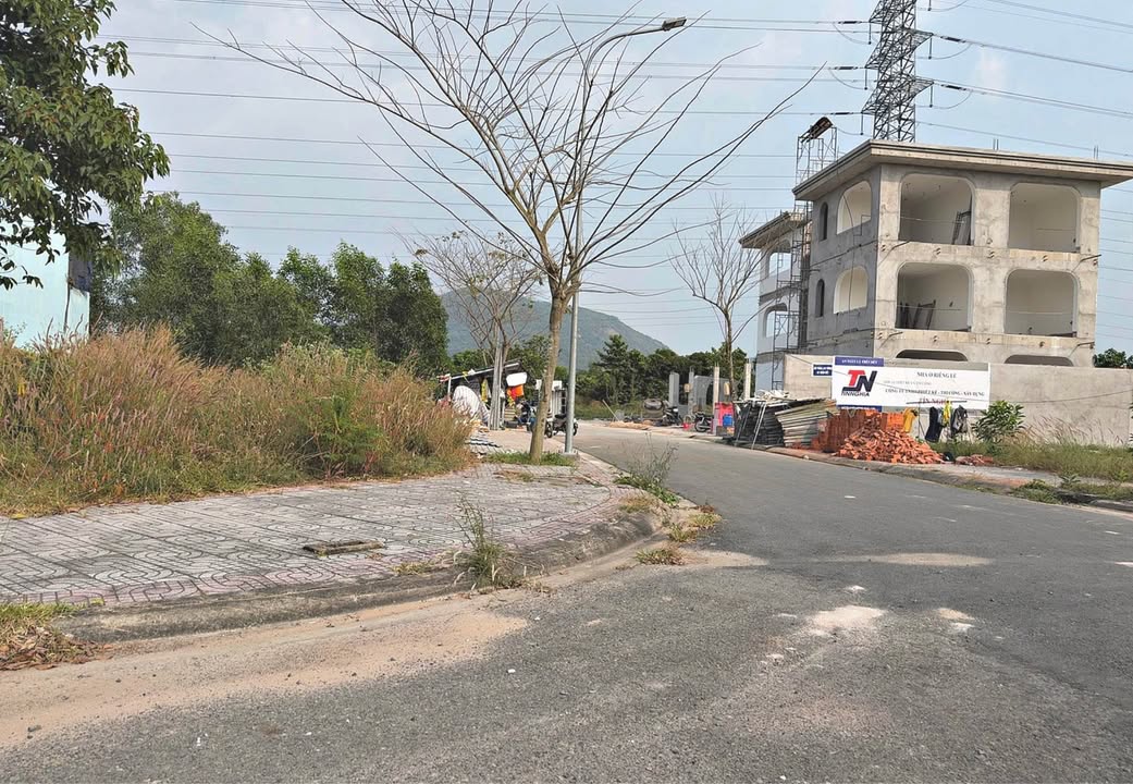 Đất nền khu ATA Phú Mỹ 115m² giá thỏa thuận - Vị trí đẹp, thương mại sầm uất!