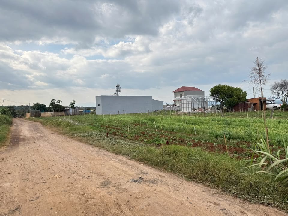 Đất nền đẹp tại Đức Trọng 102,8m² giá chỉ 1,1 tỷ - Sổ riêng chính chủ!