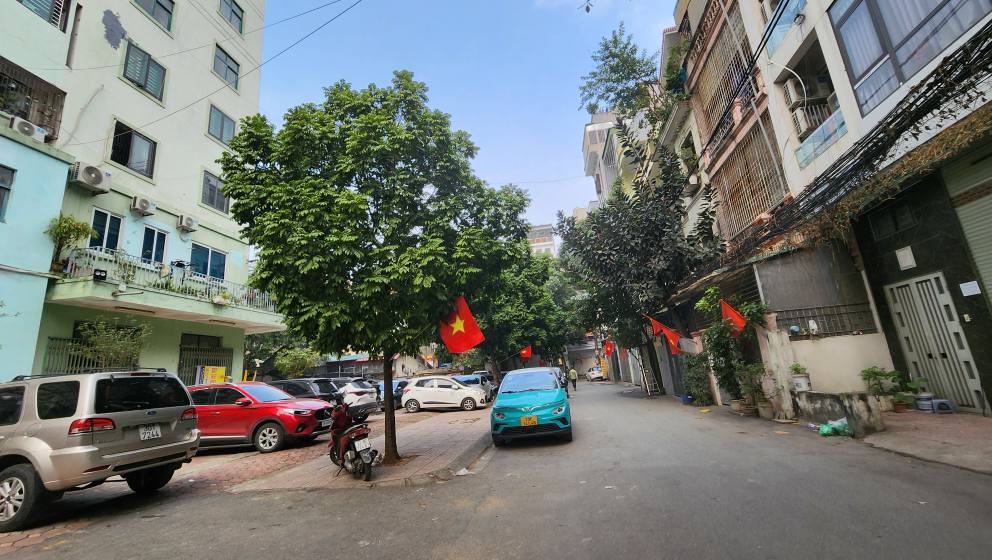 Căn hộ chung cư X1 Thanh Xuân 105m² giá 7 tỷ - Sổ đỏ chính chủ, nội thất đầy đủ!