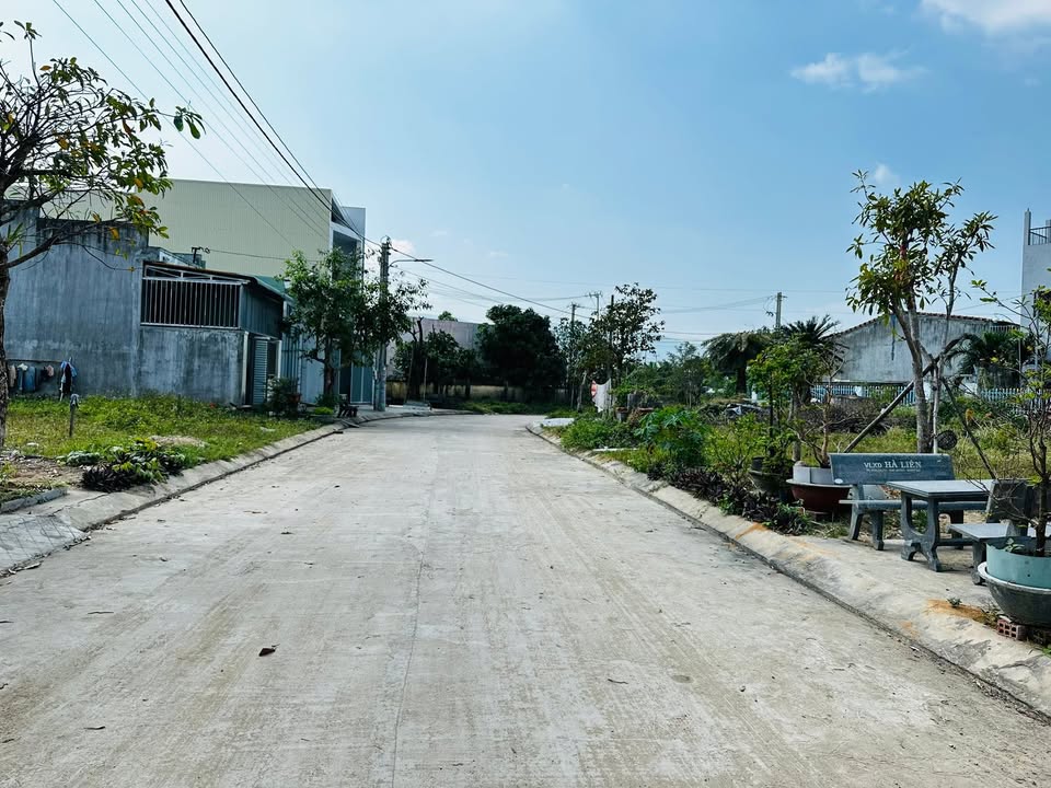 Đất nền Tây Sơn 100m² giá 1.099 tỷ - Pháp lý rõ ràng, sổ hồng có sẵn!