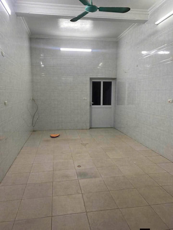 Nhà cho thuê 2 tầng ngõ BVĐK, Bắc Giang - 3 phòng ngủ, giá chỉ 4 triệu/tháng!