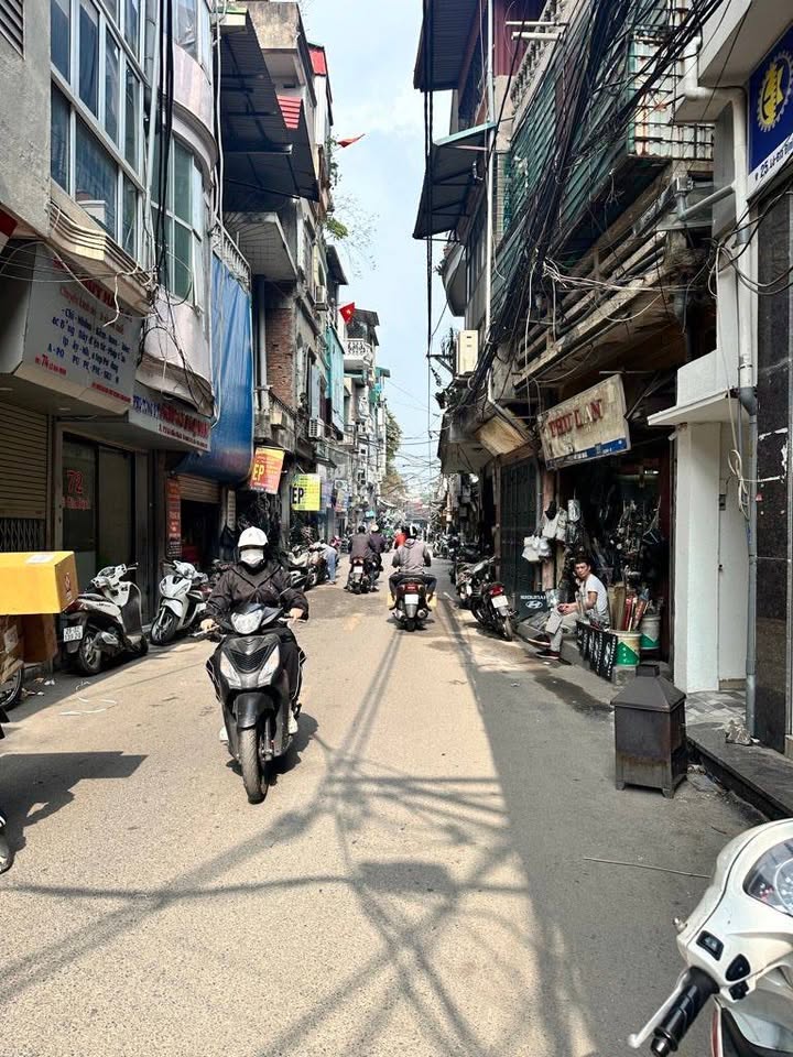 Mặt Phố Cổ Lê Gia Đỉnh, Quận Hai Bà Trưng 40m² giá 11 tỷ - Kinh doanh đỉnh cao!